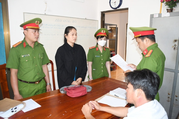 XÉT XỬ CÁC VỤ ÁN HÌNH SỰ LIÊN QUAN ĐẾN PHỤ NỮ